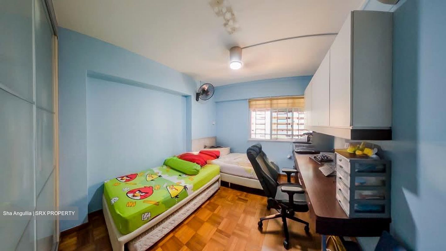 Blk 856C Tampines Street 82 (Tampines), HDB Executive #582850211